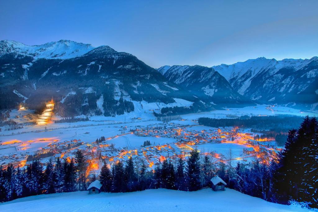 Haus Scheuerer Daire Neukirchen am Großvenediger Dış mekan fotoğraf