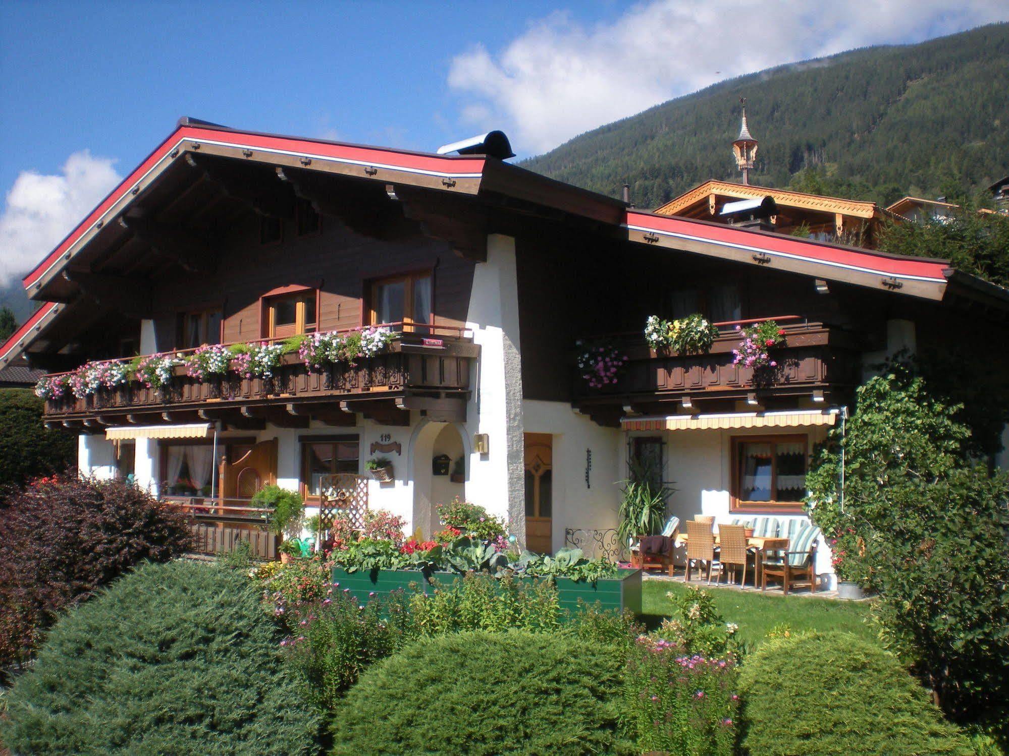 Haus Scheuerer Daire Neukirchen am Großvenediger Dış mekan fotoğraf
